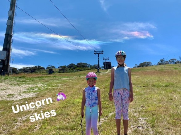Unicorn_Skies