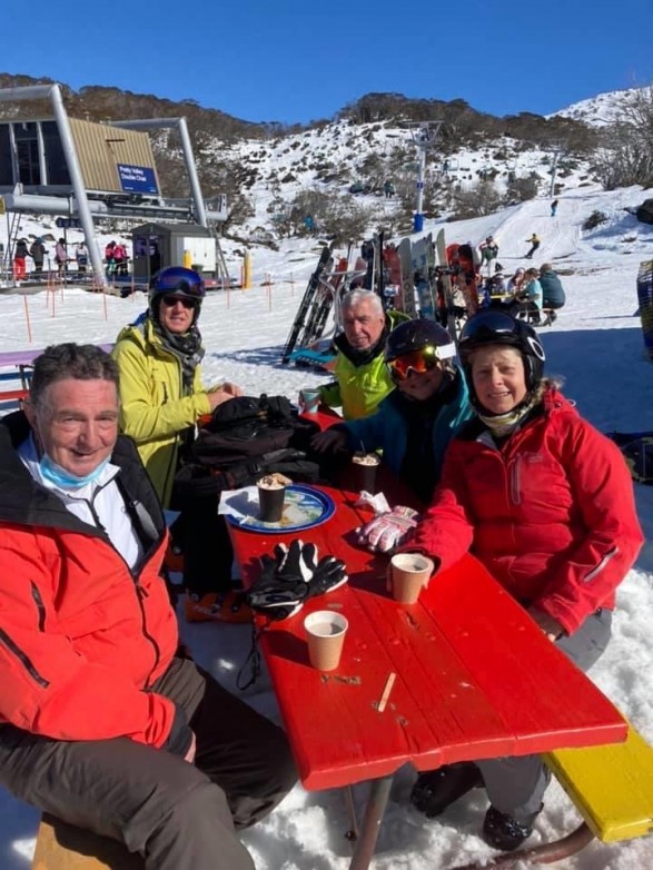 Dennis_Beaumont_Graeme_Wills_Bill_Carveth_Judy_Koenig__and_Sonja_Milinkovic_loving_Perisher