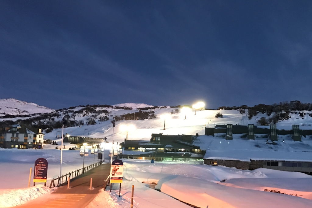 Dawn_at_Perisher